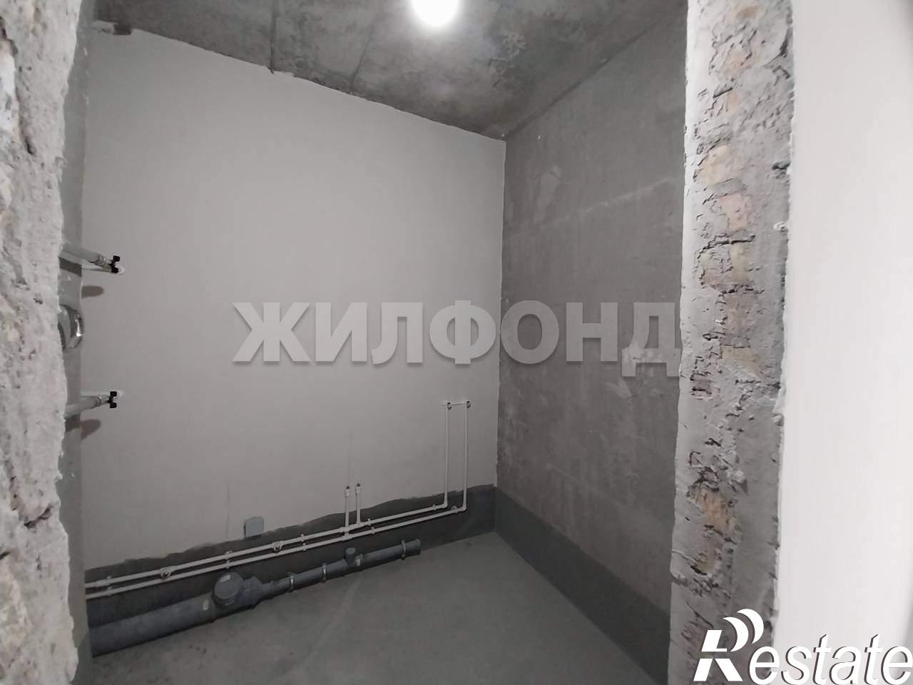 Купить квартиру за 6 400 000 рублей на Комарова ул., д.7А
