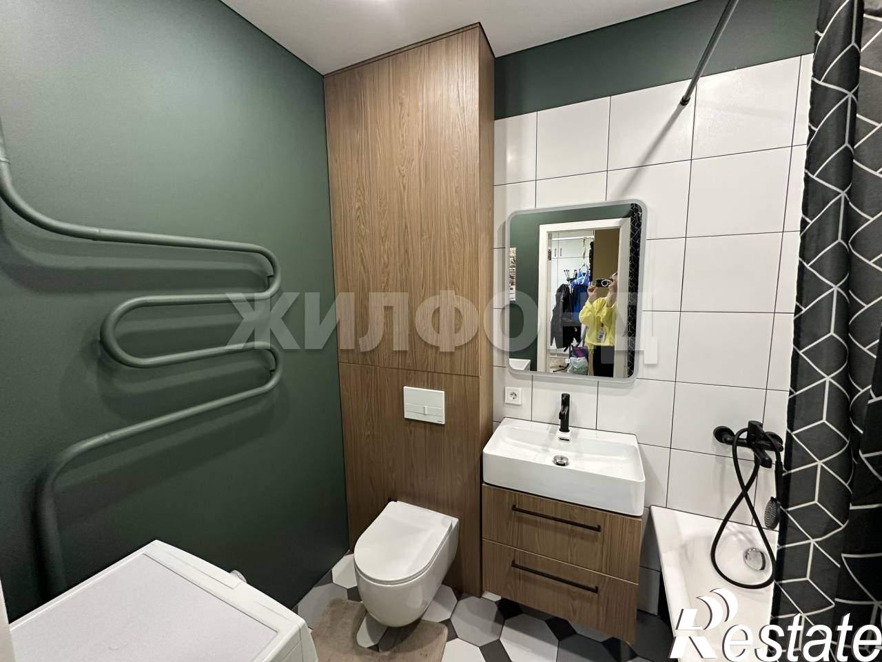 Купить квартиру за 4 700 000 рублей на Дружбы Народов проспект, д.52