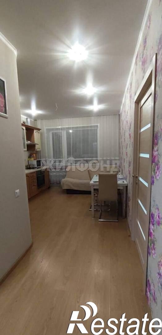 Купить квартиру за 7 698 000 рублей на Дружбы Народов проспект, д.52