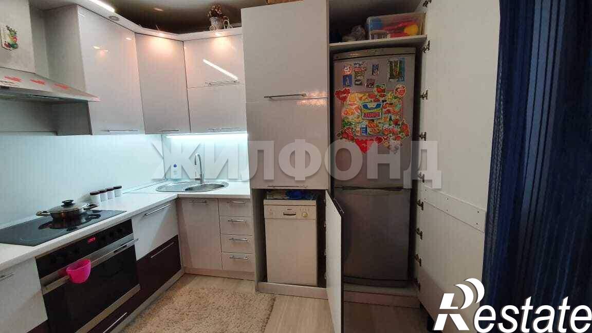 Купить квартиру за 12 000 000 рублей на Крылова ул., д.112