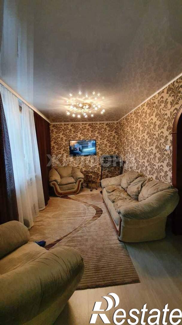 Купить квартиру за 12 000 000 рублей на Крылова ул., д.112
