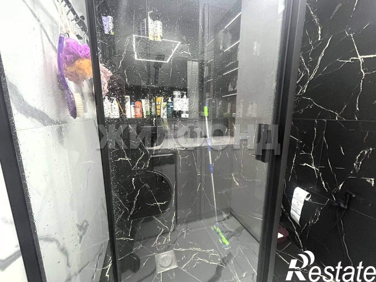 Купить квартиру за 10 500 000 рублей на Торосова ул., д.7а