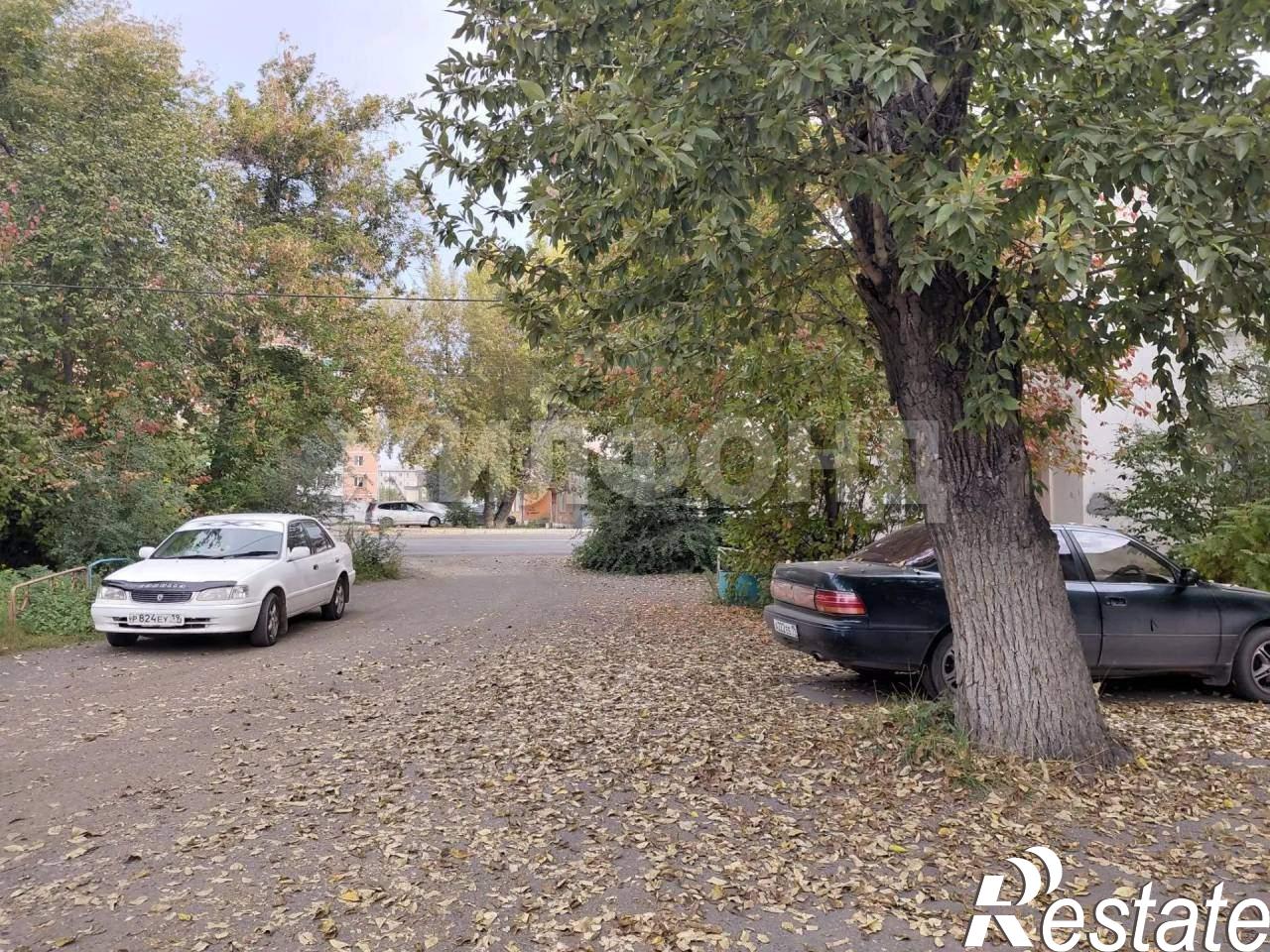 Купить квартиру за 5 100 000 рублей на Пушкина ул., д.215