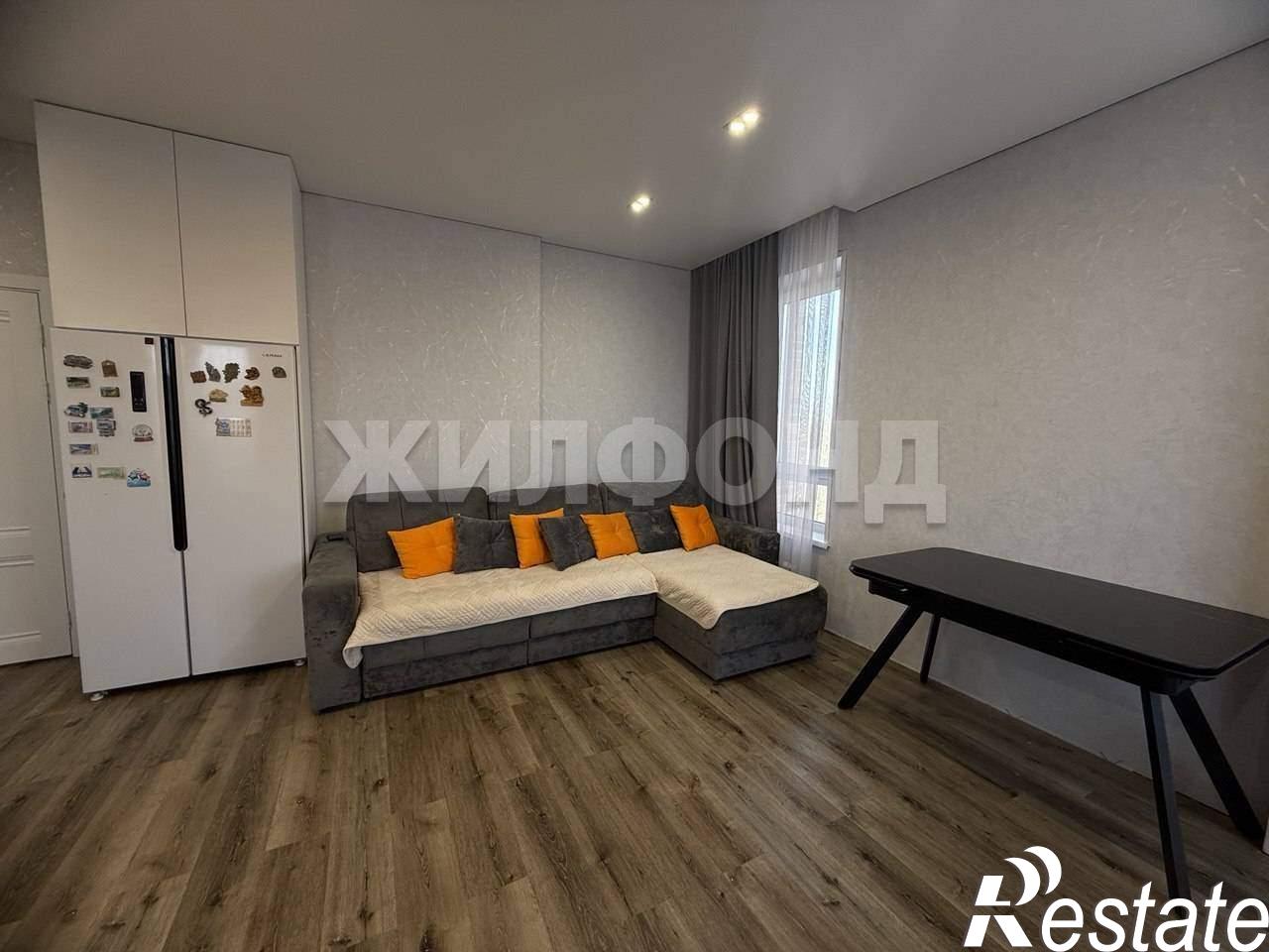 Купить квартиру за 12 500 000 рублей на Комарова ул., д.7А