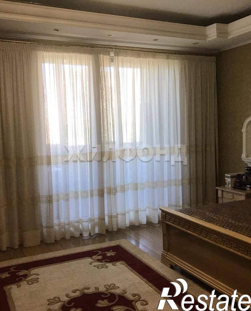 Купить квартиру за 16 000 000 рублей на Карла Маркса ул., д.44