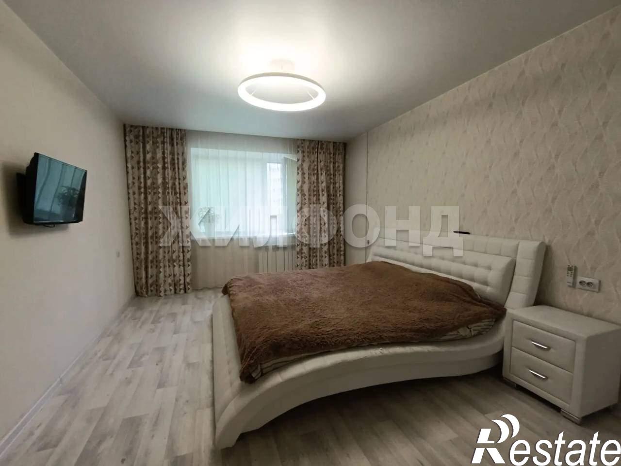 Купить квартиру за 12 000 000 рублей на Некрасова ул., д.37