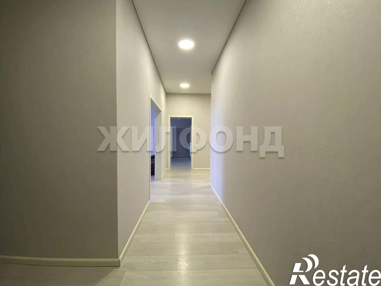 Купить дачу, дом, коттедж за 16 000 000 рублей на Новаторов ул.