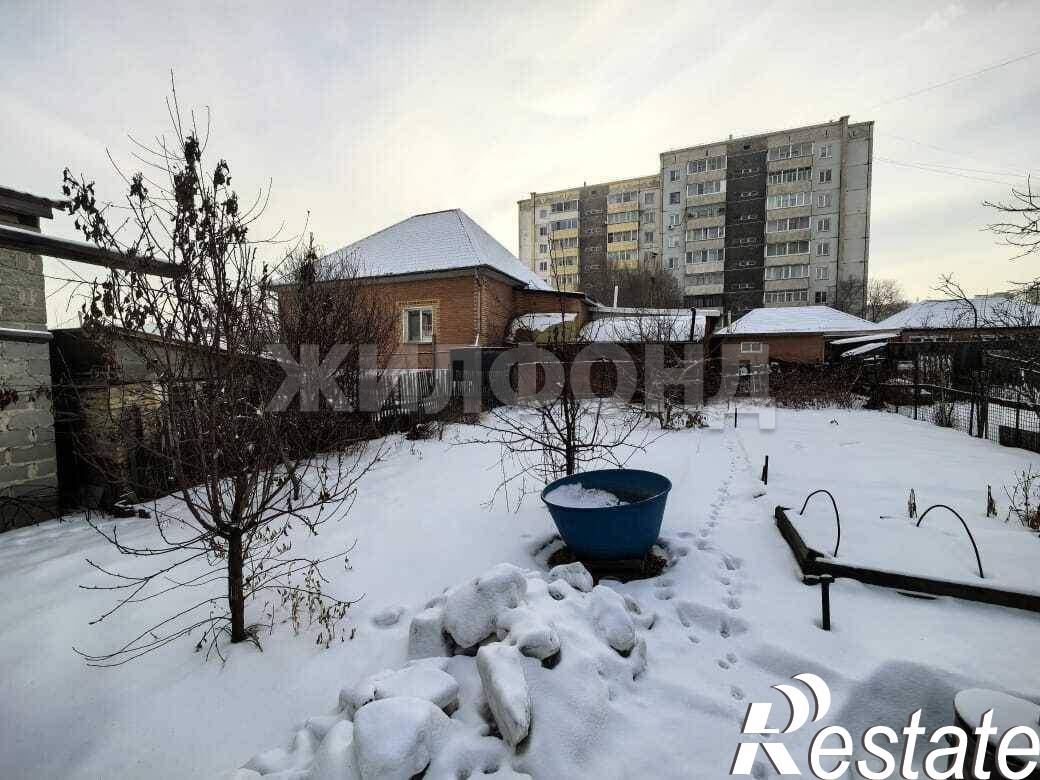 Купить дачу, дом, коттедж за 7 600 000 рублей на Тельмана ул.