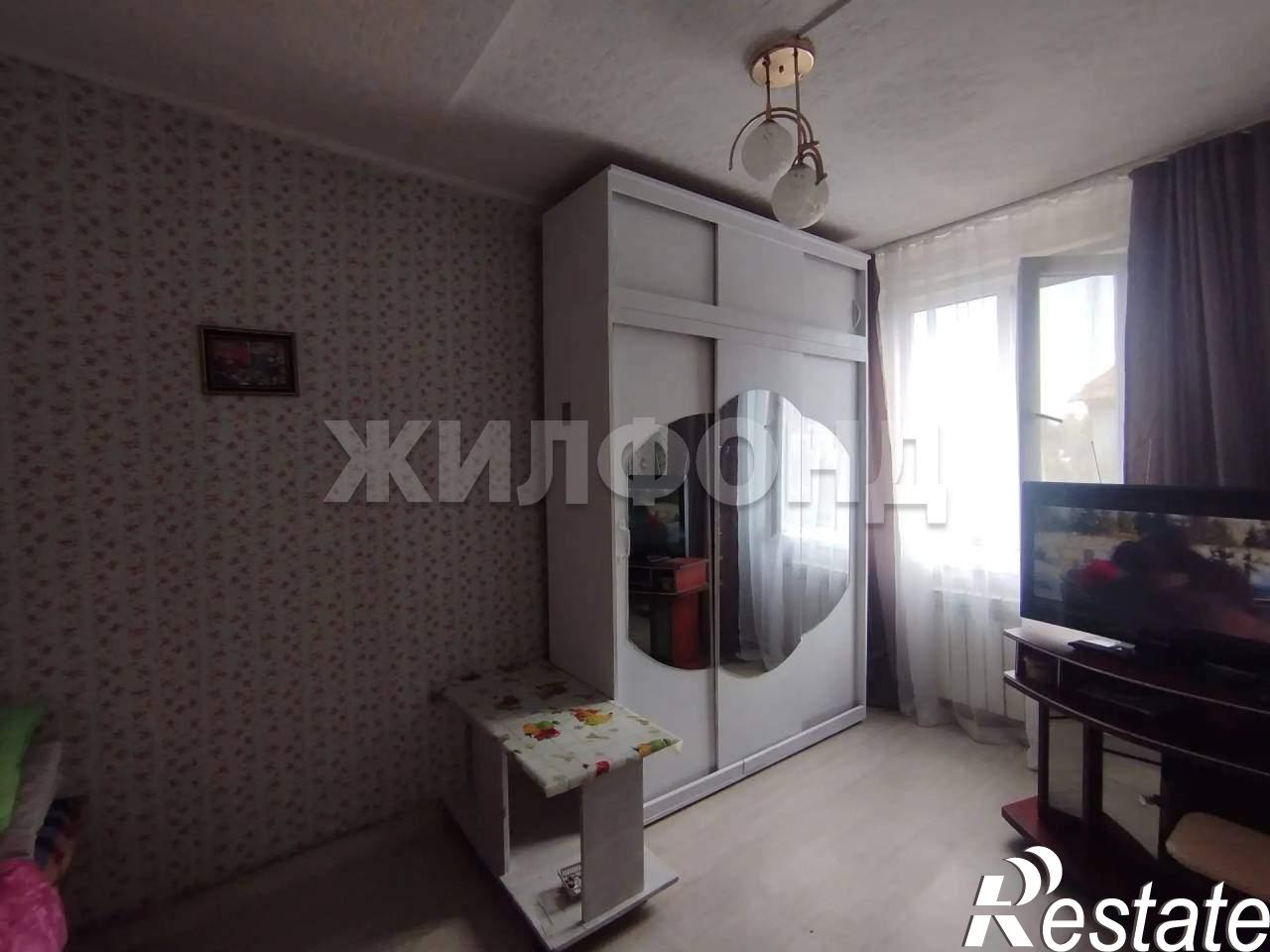 Купить дачу, дом, коттедж за 3 200 000 рублей на Баландиной ул.