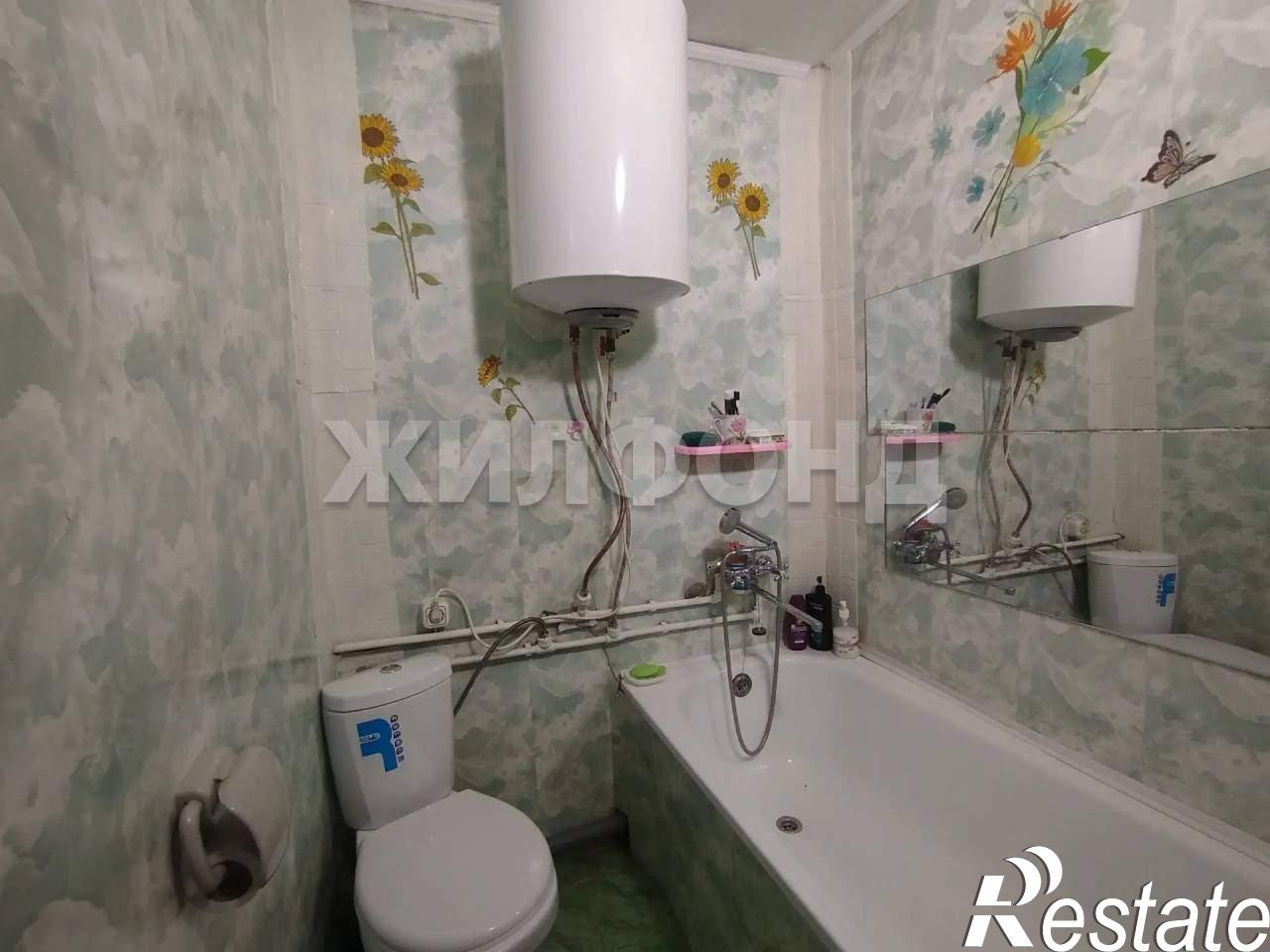 Купить дачу, дом, коттедж за 3 200 000 рублей на Баландиной ул.