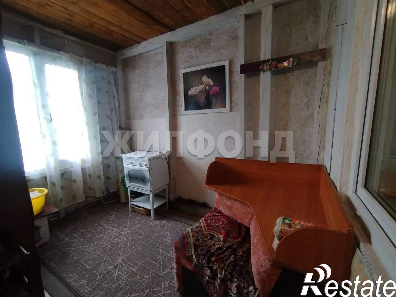 Купить дачу, дом, коттедж за 3 200 000 рублей на Баландиной ул.