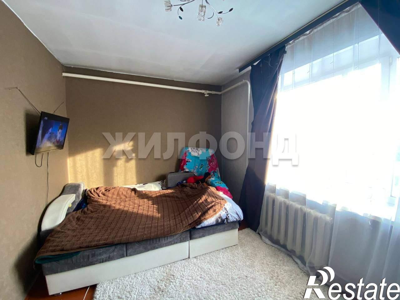 Купить дачу, дом, коттедж за 10 500 000 рублей на Саянская ул.