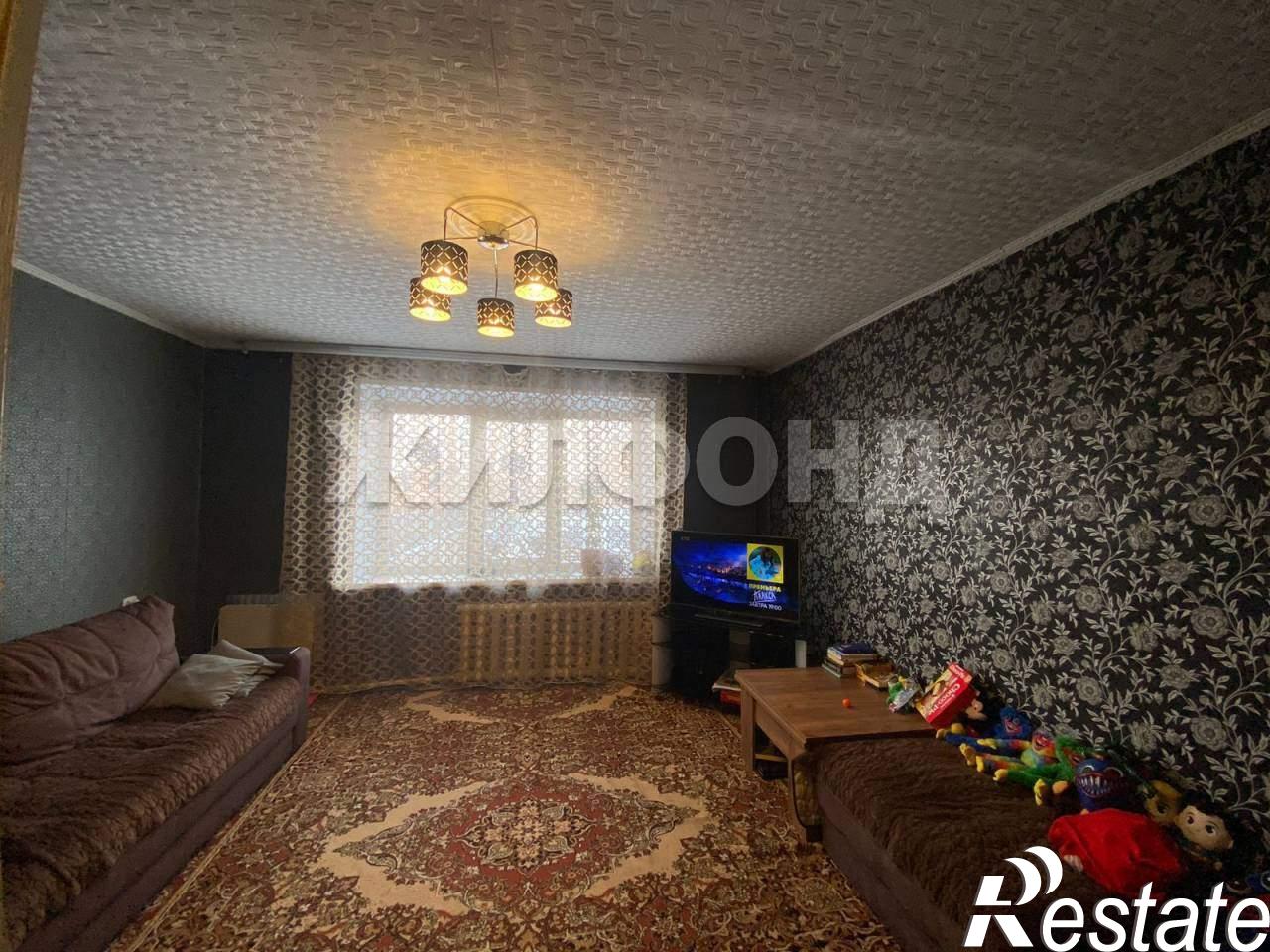 Купить дачу, дом, коттедж за 10 500 000 рублей на Саянская ул.