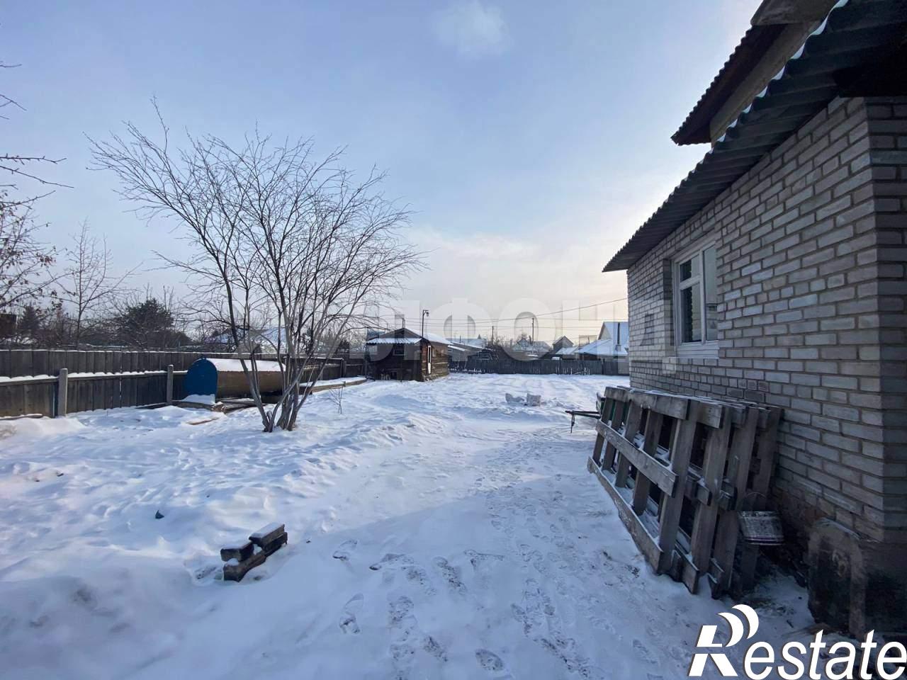 Купить дачу, дом, коттедж за 10 500 000 рублей на Саянская ул.