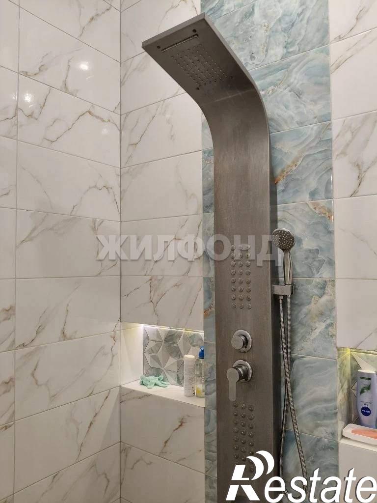 Купить дачу, дом, коттедж за 14 000 000 рублей на Рельефная ул.