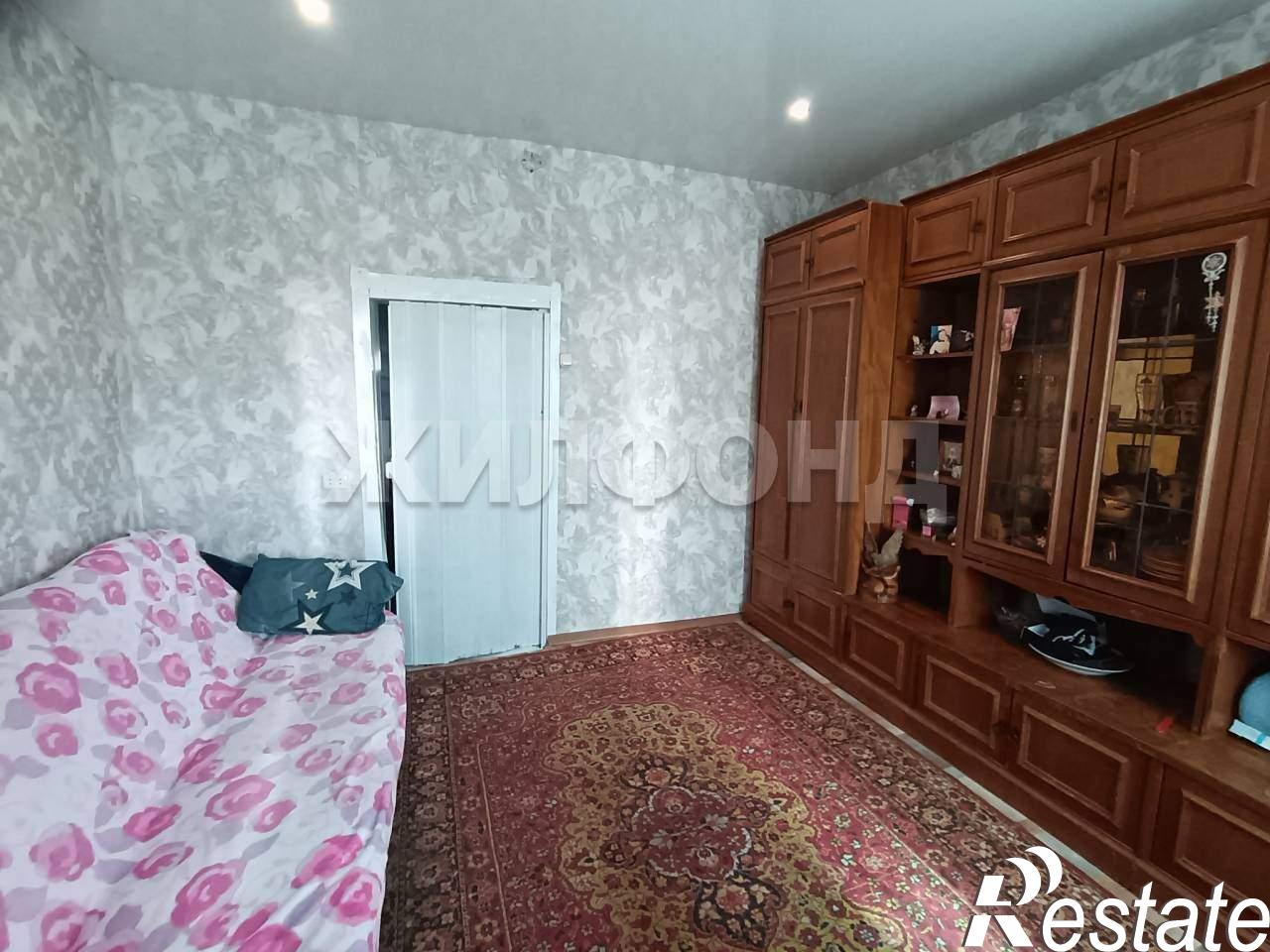 Купить дачу, дом, коттедж за 3 300 000 рублей на Крылова ул.