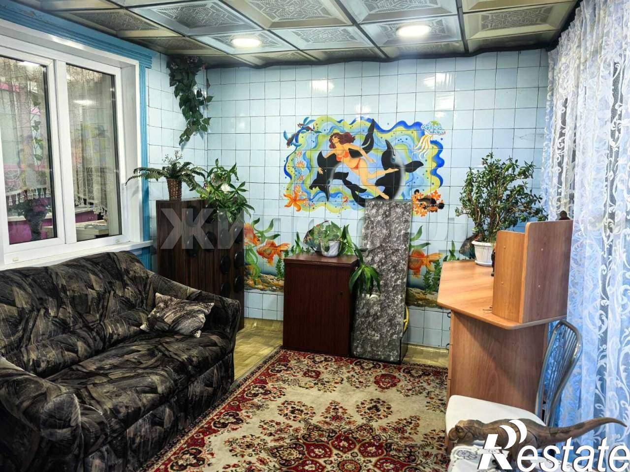 Купить дачу, дом, коттедж за 9 400 000 рублей на 2-я Садовая ул.