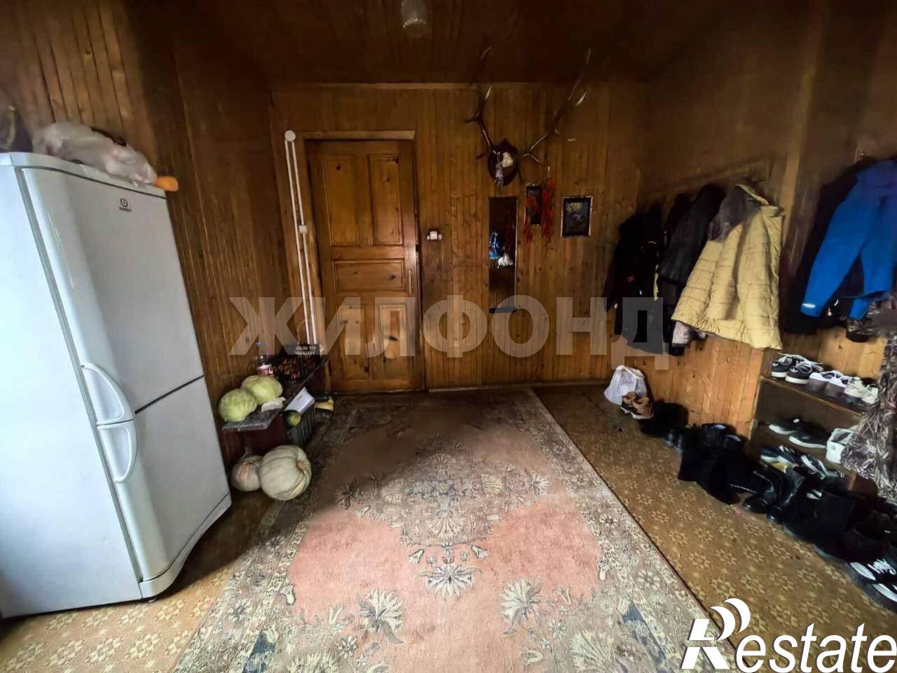 Купить дачу, дом, коттедж за 10 000 000 рублей на Белоярская ул.