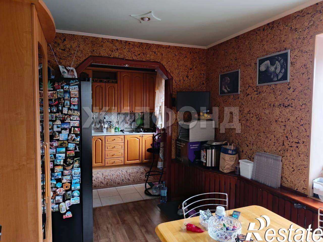 Купить дачу, дом, коттедж за 15 000 000 рублей на Репина ул.