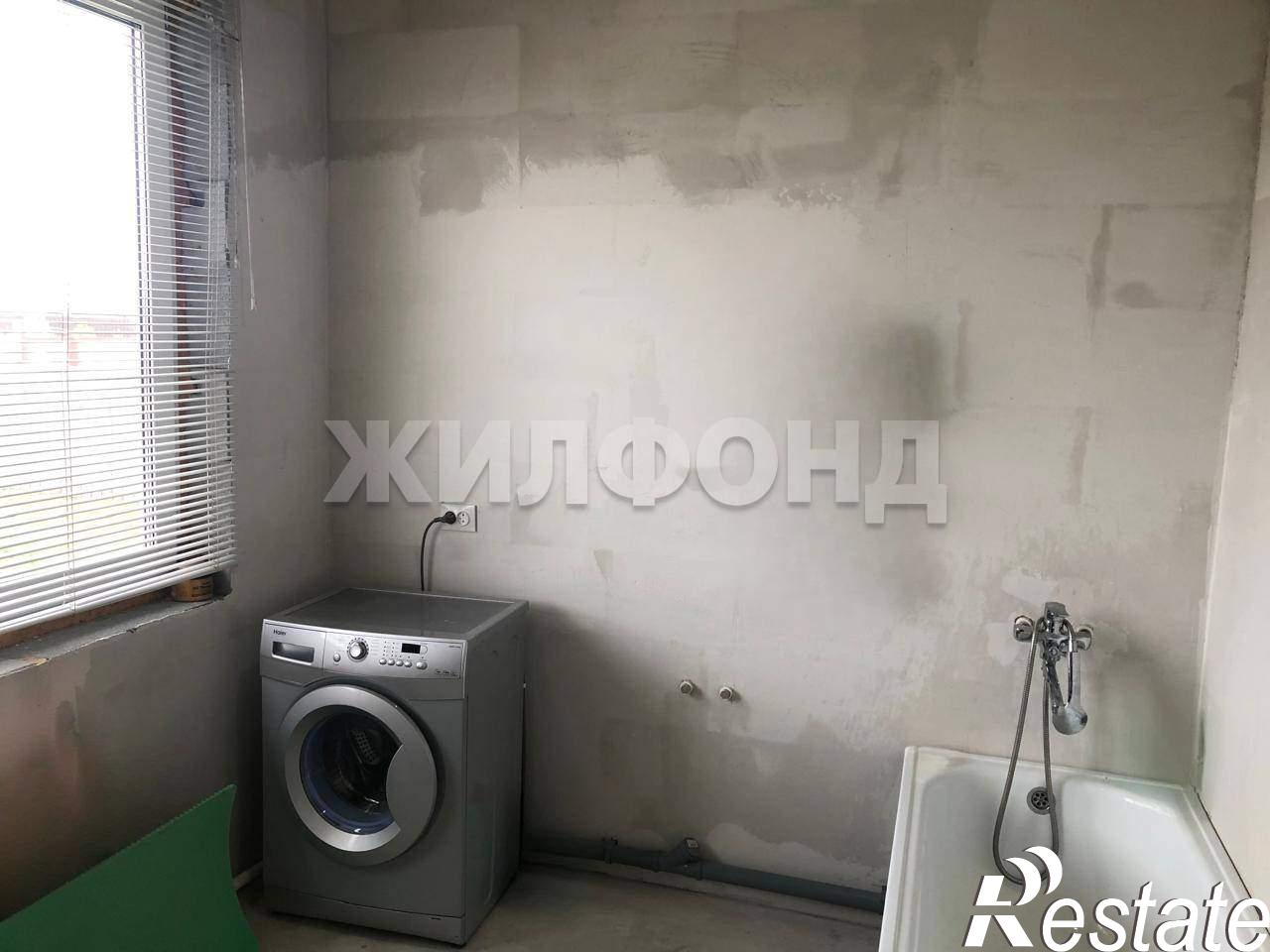 Купить дачу, дом, коттедж за 5 997 000 рублей на Муслима Магомаева ул.