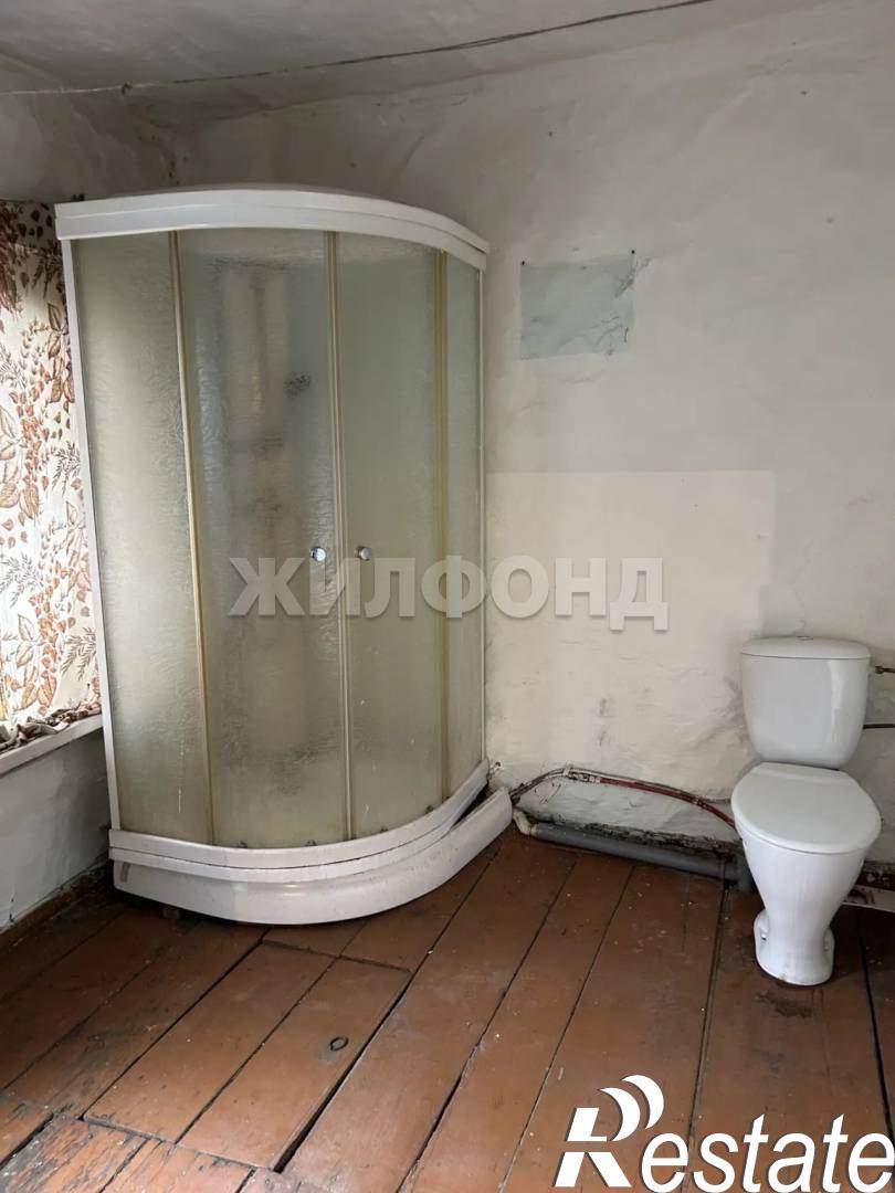 Купить дачу, дом, коттедж за 4 000 000 рублей на Димитрова ул.