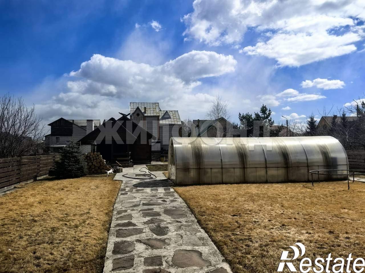 Купить дачу, дом, коттедж за 13 000 000 рублей на Солнечная ул., д.121
