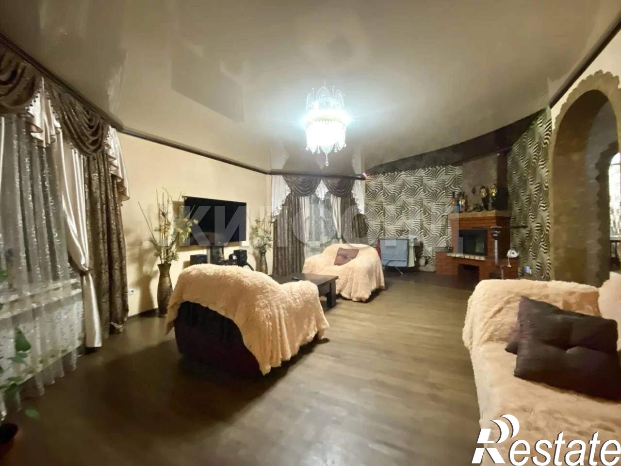 Купить дачу, дом, коттедж за 11 800 000 рублей на Толстого ул.
