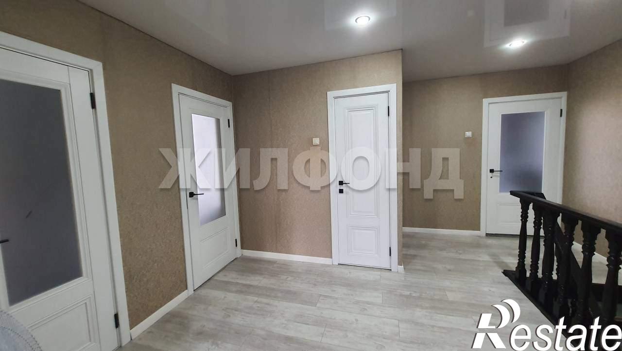 Купить дачу, дом, коттедж за 10 000 000 рублей на Вознесения ул.