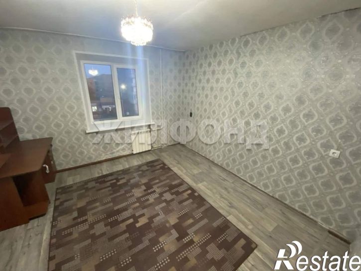 2-комн квартира Пирятинская ул., д.38