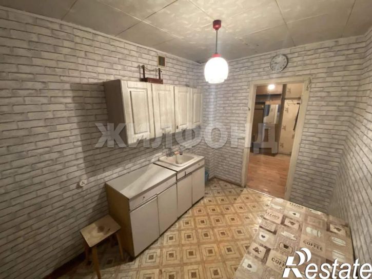 2-комн квартира Пирятинская ул., д.38