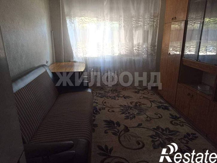 3-комн квартира Пирятинская ул., д.17