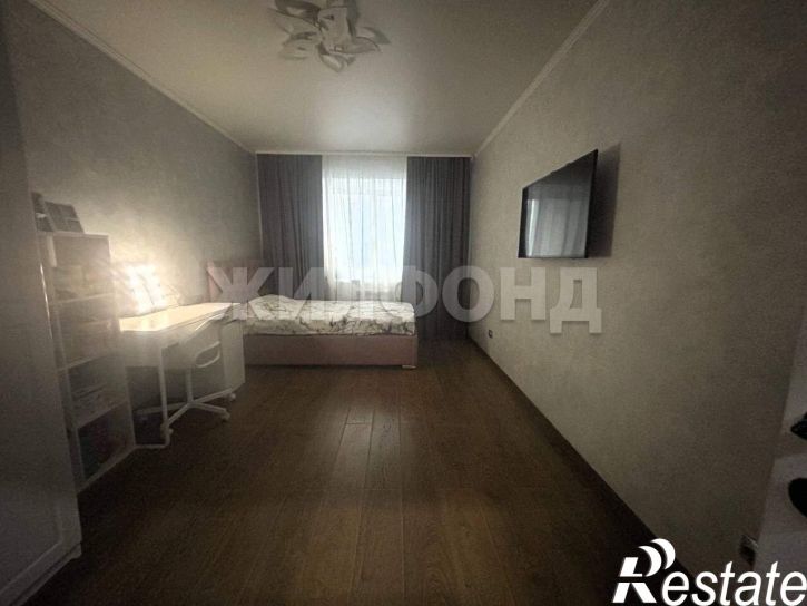 3-комн квартира Торосова ул., д.7а