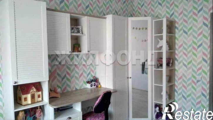 3-комн квартира Авиаторов ул., д.2