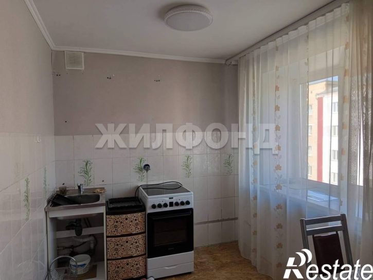 3-комн квартира Ленина проспект, д.36