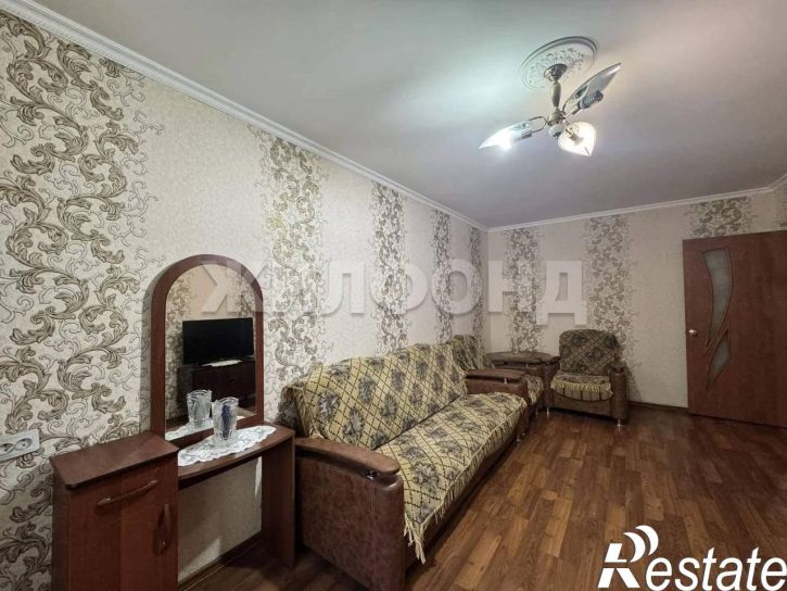 3-комн квартира Крылова ул., д.39