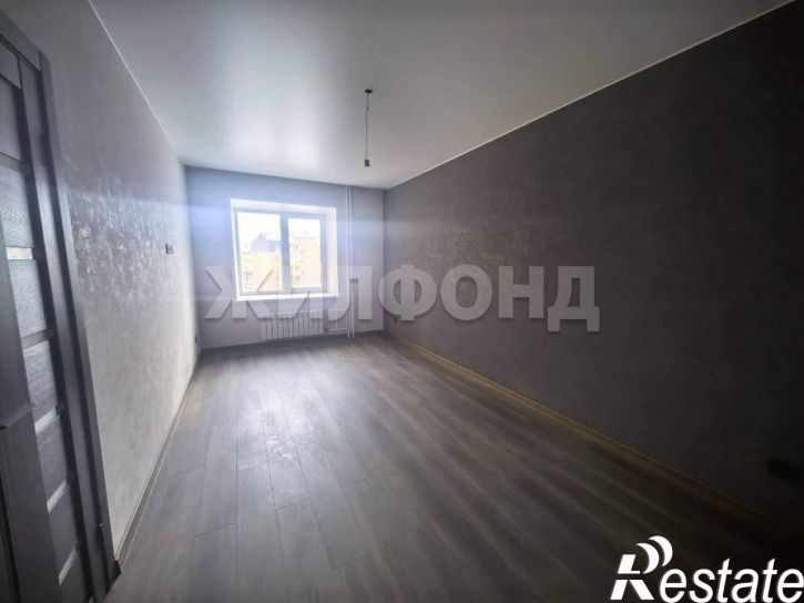 3-комн квартира Генерала Тихонова ул., д.6