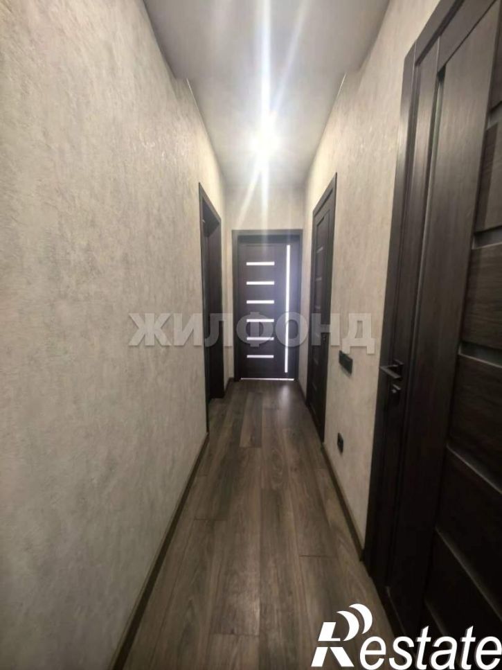 3-комн квартира Генерала Тихонова ул., д.6