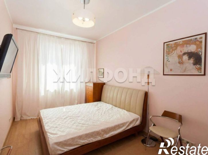 3-комн квартира Чехова ул., д.56