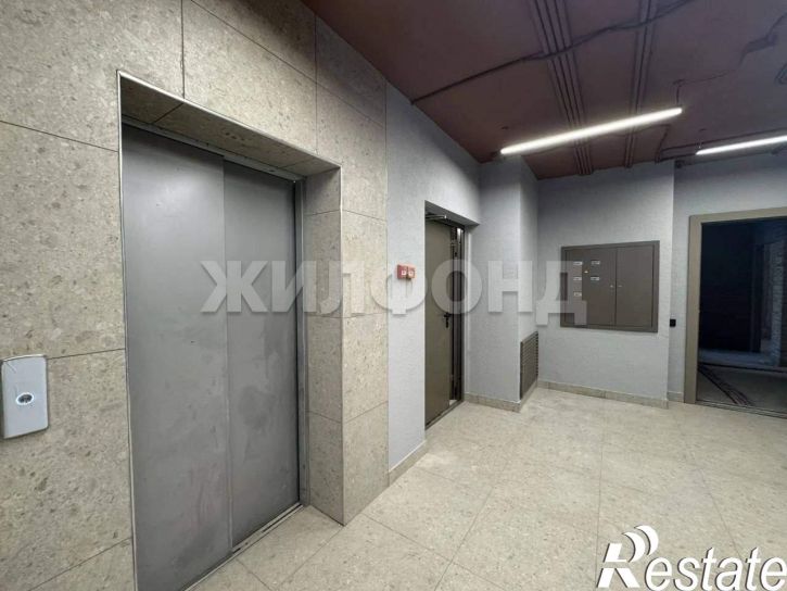 3-комн квартира Генерала Тихонова ул., д.1