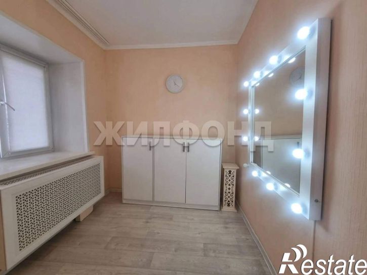 3-комн квартира Маршала Жукова ул., д.6