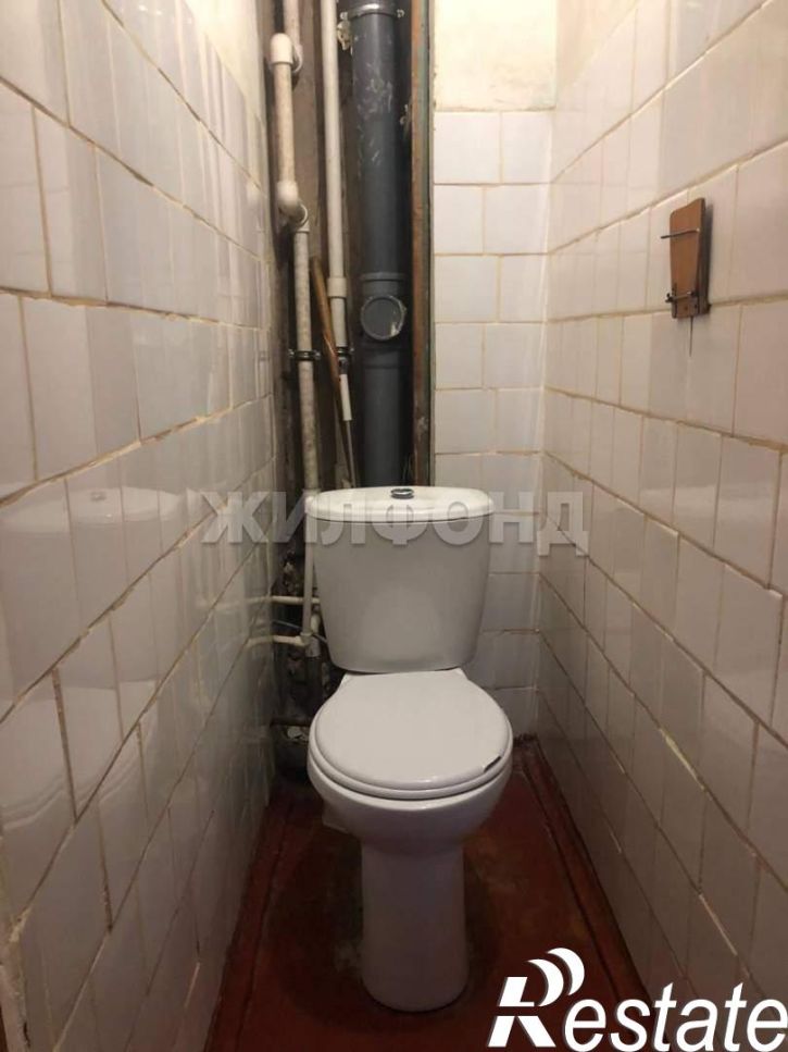 4-комн квартира Пирятинская ул., д.22
