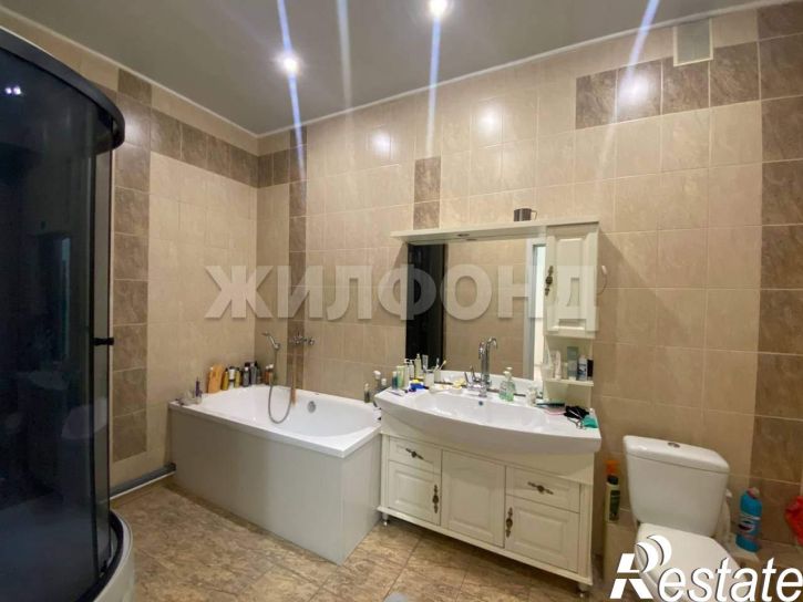 4-комн квартира Карла Маркса ул., д.44