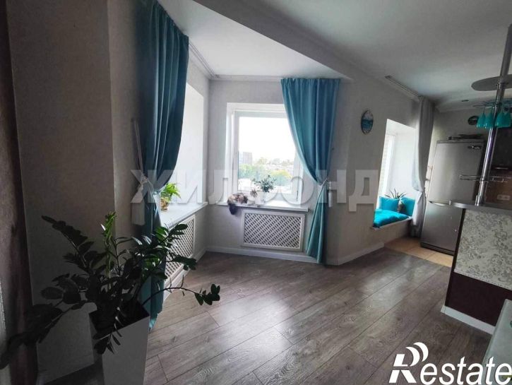 4-комн квартира Дружбы Народов проспект, д.29