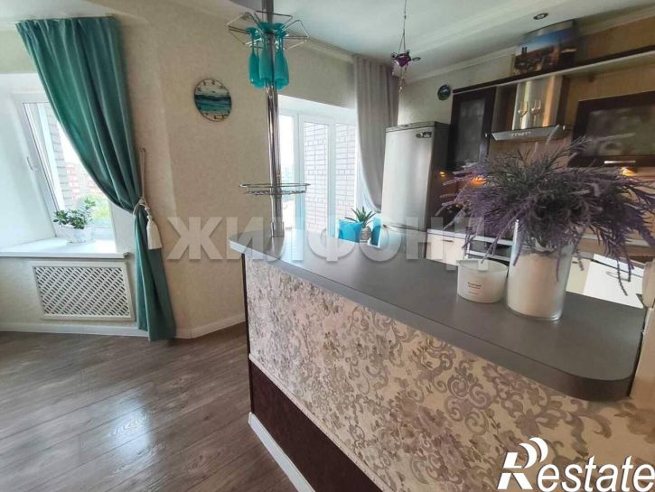 4-комн квартира Дружбы Народов проспект, д.29