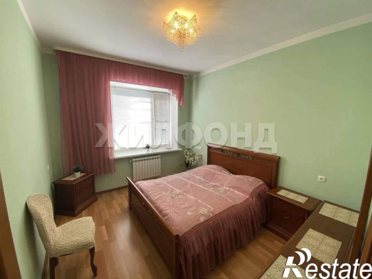 4-комн квартира Карла Маркса ул., д.44