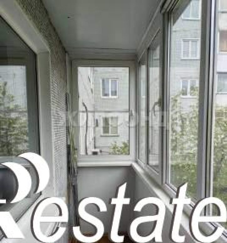 4-комн квартира Торосова ул., д.23