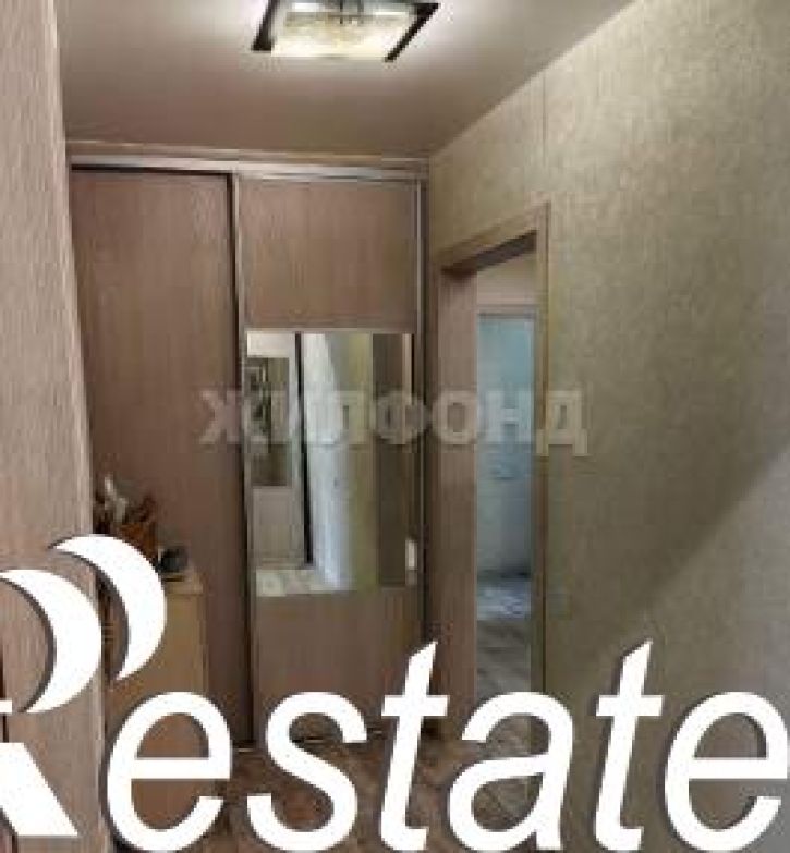 4-комн квартира Торосова ул., д.23
