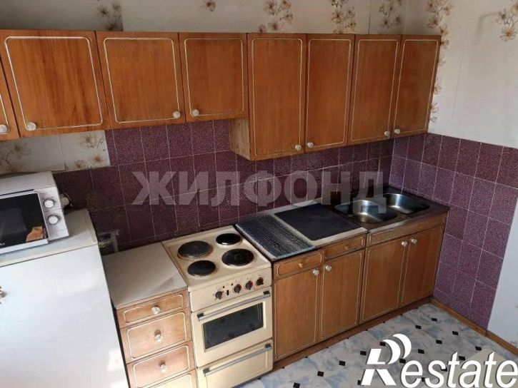 4-комн квартира Дружбы Народов проспект, д.33