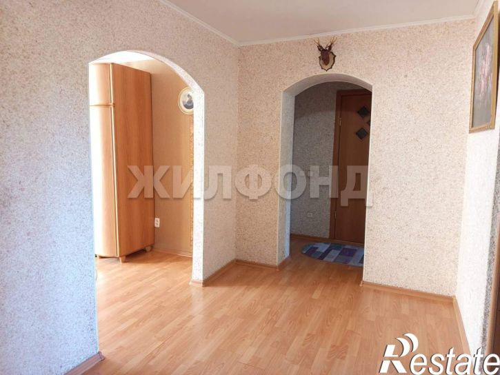 4-комн квартира Пирятинская ул., д.30