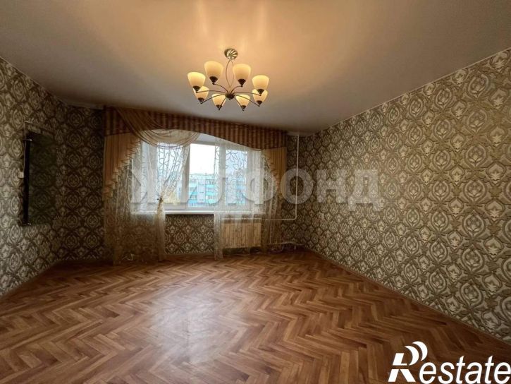 4-комн квартира Дружбы Народов проспект, д.46